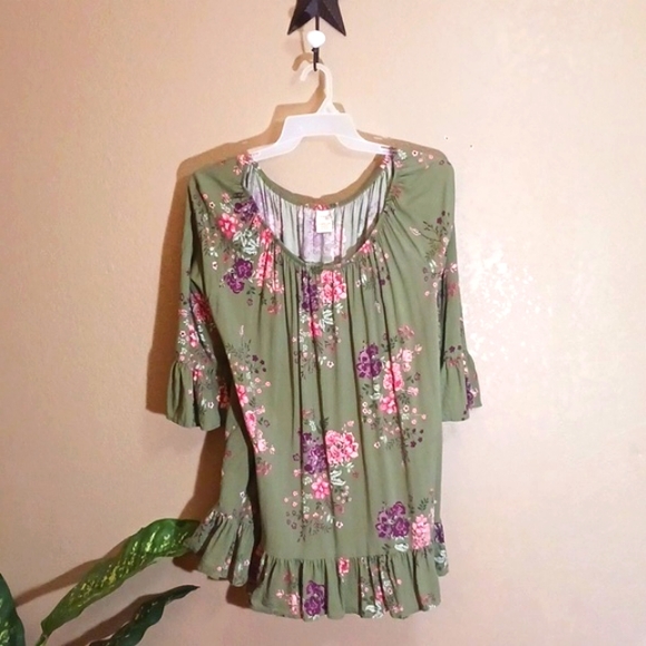 Floral Blouse - Picture 1 of 3